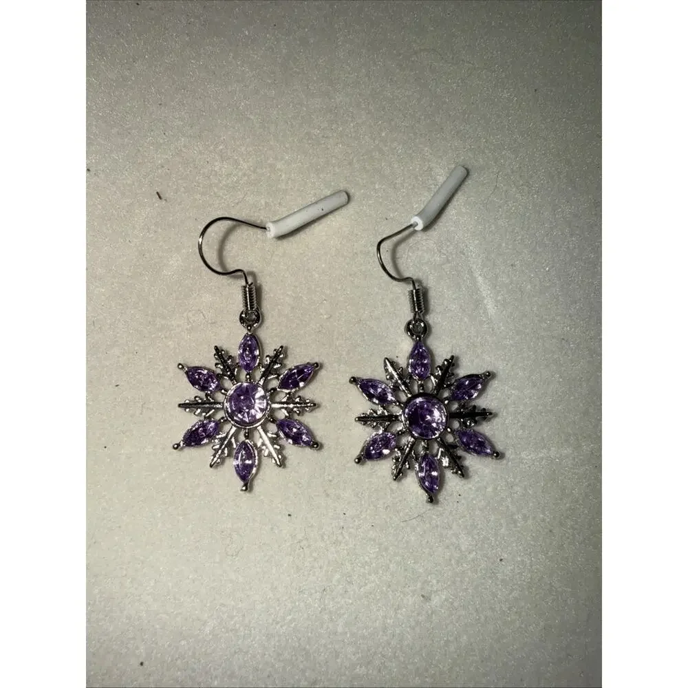 NWT Fashion Christmas Purple Rhinestone Snowflake Dangle Earrings